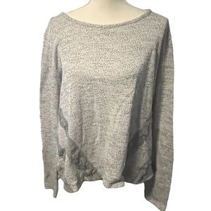 Maurice’s top - slight high-low with lace detail - Size XL